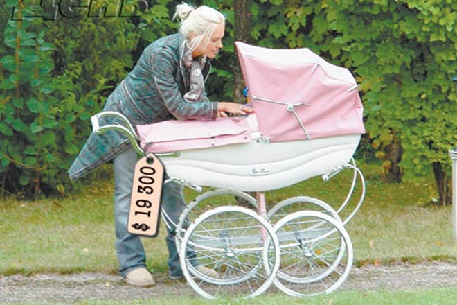 Собчак Глюкоzе преподнесла подарок за полмиллиона