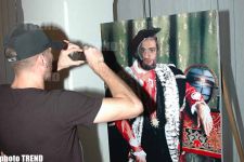 Дмитрий Нагиев в роли Ивана Грозного, танцы живота и автографы на фотовыставке Екатерины Рождественской