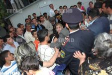 Сестра Назпери Досталиевой не смогла помешать ее благотворительной акции