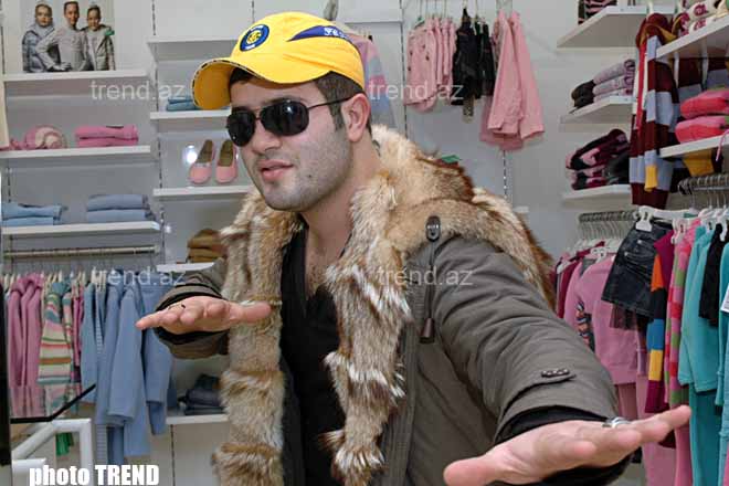 Азербайджанский певец Эльнур не пожалел, сказав "Билмирем" (фотосессия)