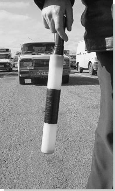 В автостолкновениях пятницы в Баку пострадало 14 человек