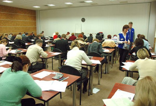 В Азербайджане впервые будет проведен конкурс по приему учителей в профшколы