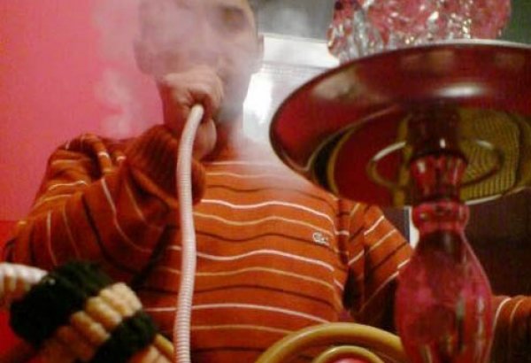 Ученые развеяли миф о безопасности кальянов