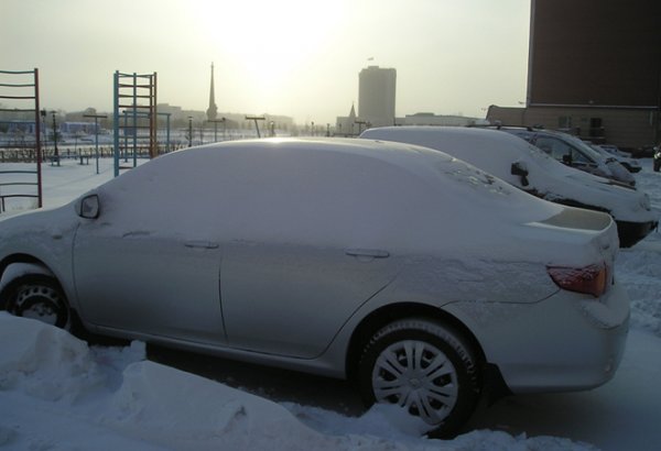 В Грузии из-за снега на ряде дорог продолжают действовать ограничения