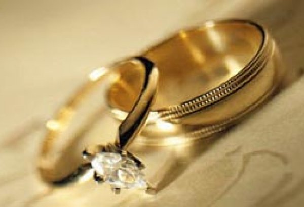 В Азербайджане сократилось число ранних браков