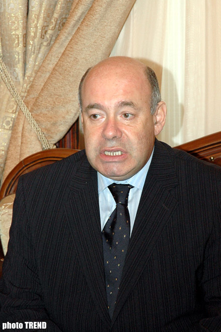 Рустам Ибрагимбеков с товарищами стал спасать постсоветское кинопространство – Михаил Швыдкой