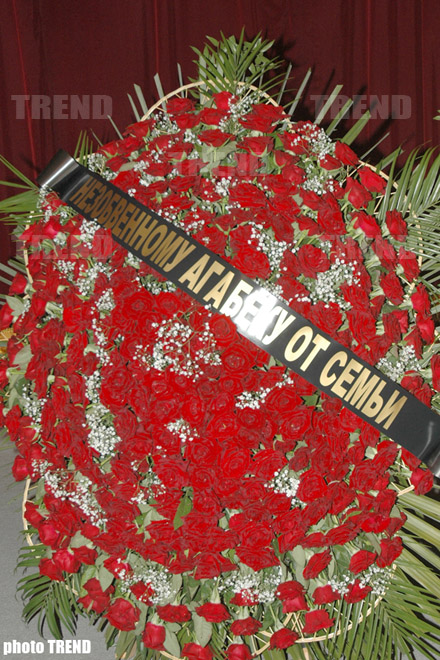 Агабека Султанова проводили в последний путь