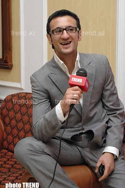 Азербайджанский продюсер Анар Мадатов готовит сюрприз к свадьбе певицы Ройи Айхан