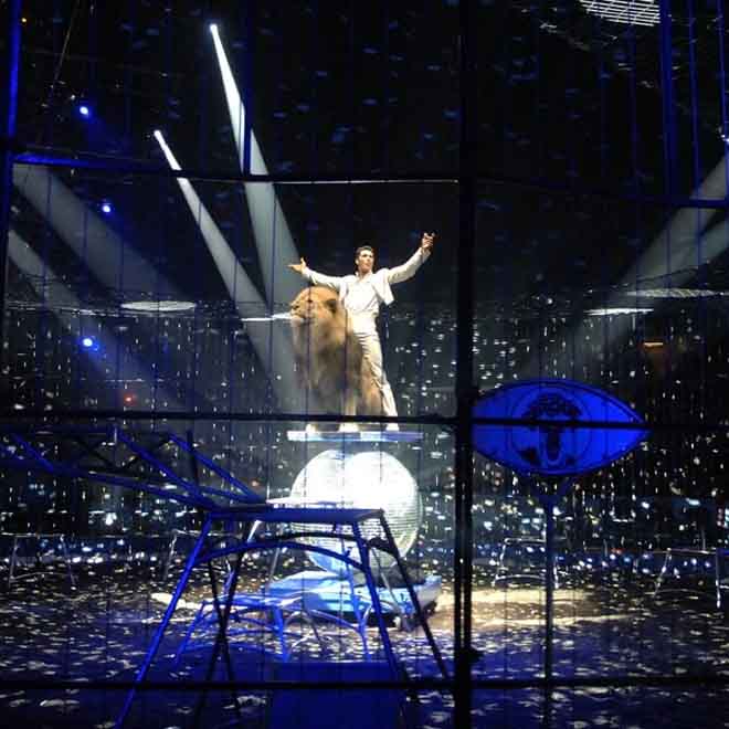 Цирк закрывается на ремонт