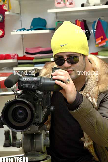 Азербайджанский певец Эльнур не пожалел, сказав "Билмирем" (фотосессия)