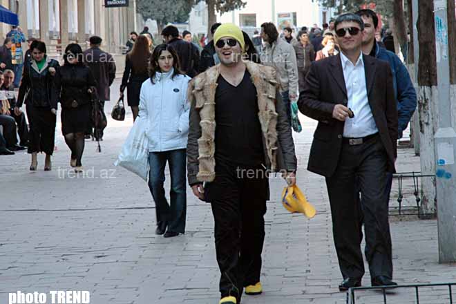 Азербайджанский певец Эльнур не пожалел, сказав "Билмирем" (фотосессия)