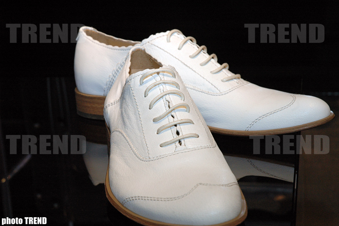 "Armani" - не армяне. Так что, добро пожаловать!