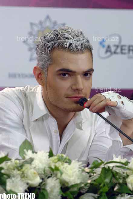 ТОП-20 самых симпатичных азербайджанских певцов (фотосессия)