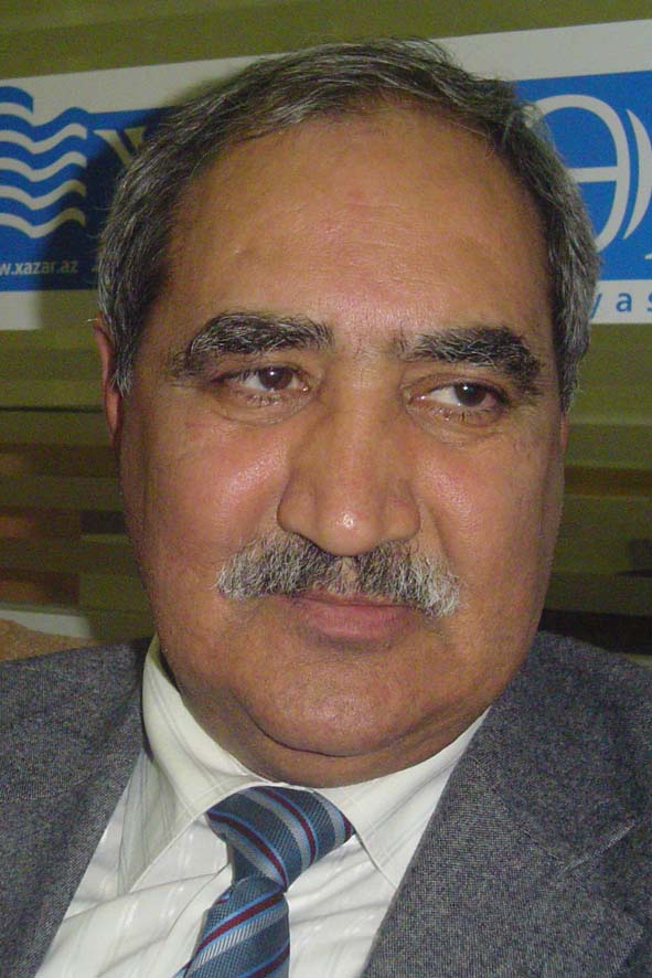 Я самый лучший дедушка в мире – председатель партии "Ана Вятян" Фазаил Агамалы