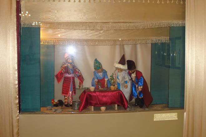 В Тбилиси была презентована книга азербайджанского писателя Нурхафиза Гусейинли