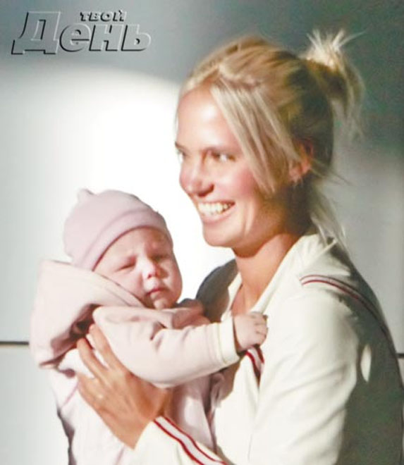 Дочка Глюкозы научилась говорить "мама"