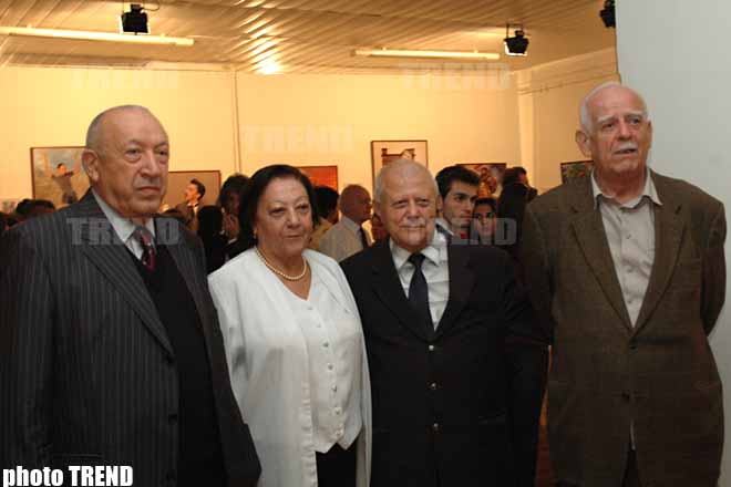 Дмитрий Нагиев в роли Ивана Грозного, танцы живота и автографы на фотовыставке Екатерины Рождественской