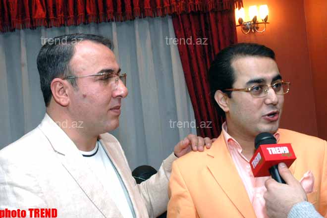 На презентации клипа "Гёйчайым" азербайджанские журналисты дали волю эмоциям