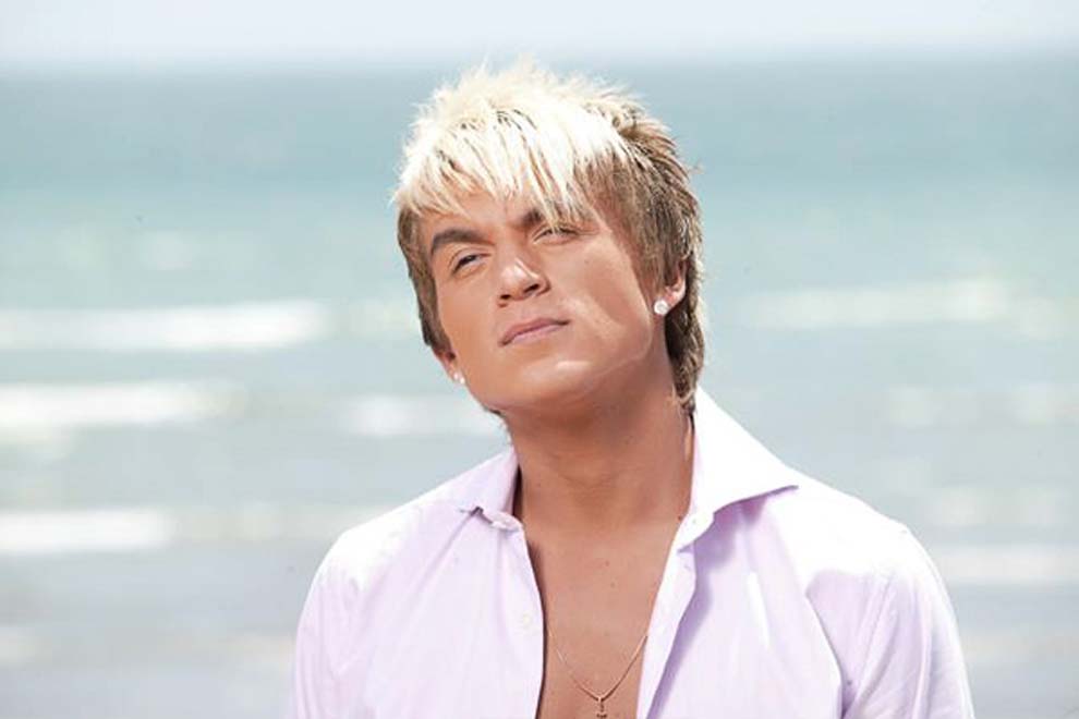 Влада Топалова ограбили на 1 000 000 рублей