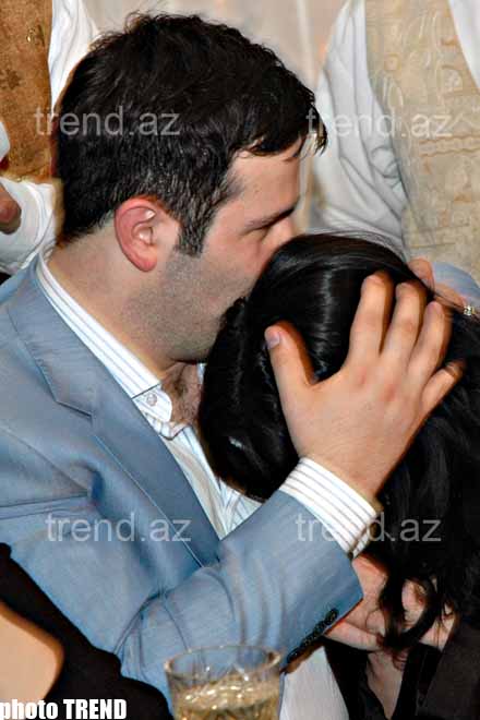 Певица Хатун и стилист Балаш превратили свадьбу своего брата в фестиваль (видео+фотосессия)