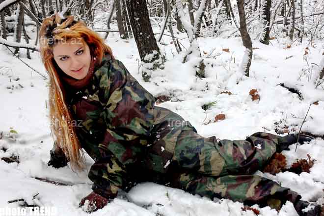 Певица Хураман Шушалы разорена? (зимняя фотосессия)