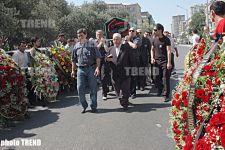 Агабека Султанова проводили в последний путь