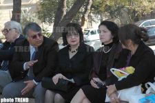 По случаю Дня музыки в Парке фонтанов прошел концерт