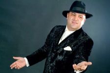 Певец Назим Файтончу получил благословение народной артистки Ильхамы Гулиевой