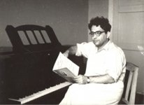 Подбиральщиком красивых мелодий за роялем не будешь! – наставление отца сыну Фараджу Караеву