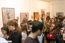 Дмитрий Нагиев в роли Ивана Грозного, танцы живота и автографы на фотовыставке Екатерины Рождественской