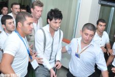 Бакинские папарацци поймали победителя Евровидения-2008 Диму Билана полуголым (фотосессия+видео)