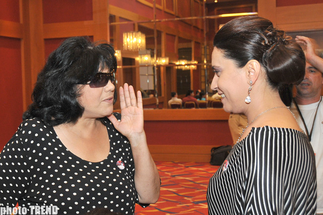 Новую работу заслуженной артистки Азербайджана Азерин увидит вся Турция (фотосессия)