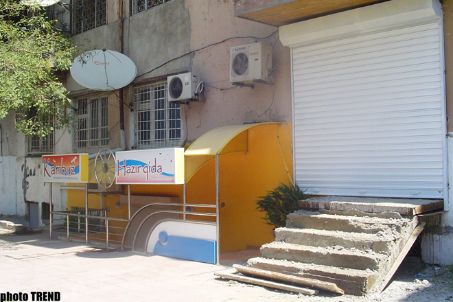 ИВ Наримановского района города Баку выдает липовые документы без печати и без разрешения МЧС ( видео)