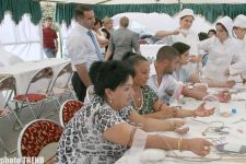 Звезды азербайджанской эстрады спели для детей, больных талассемией (фотосессия)