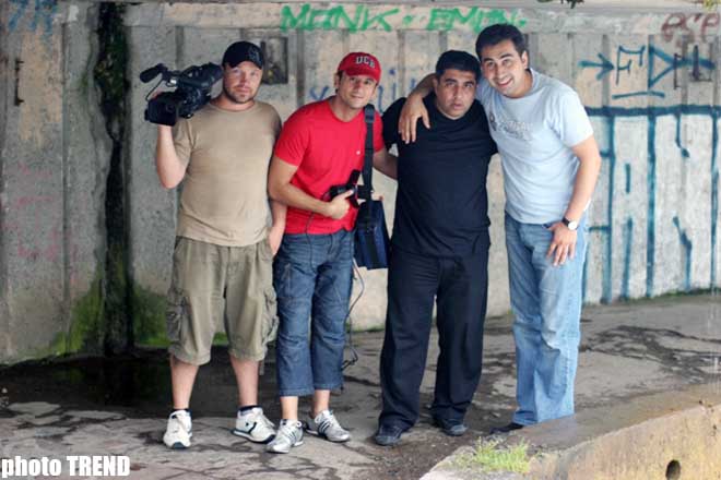 Азербайджанский певец  Эльтон Гусейналиев влюбился в белорусского фотографа (фотосессия)