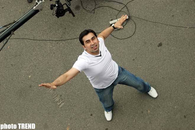 Азербайджанский певец  Эльтон Гусейналиев влюбился в белорусского фотографа (фотосессия)