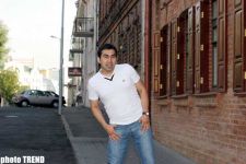 Азербайджанский певец  Эльтон Гусейналиев влюбился в белорусского фотографа (фотосессия)