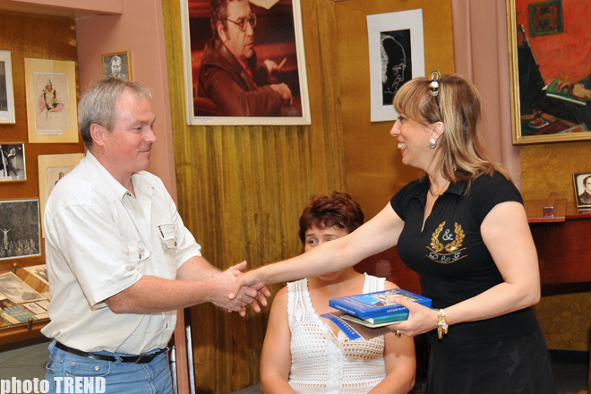 В Музее музыкальной культуры применили невиданную для азербайджанских музеев технику