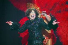 Я был калекой и голодал - российский пародист Александр Песков (фотосессия)