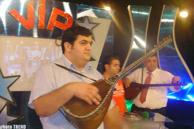 Что связывает певца Самира Багирова и ведущего Фарида Рзаева? (фотосессия)