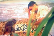 Мейханачы Намик Гарачухурлу вместо русалки снялся с обезьяной (фотосессия)