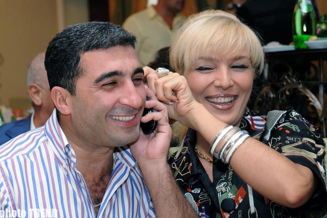 Ковбоя Элариза Мамедоглу не поняли коллеги  (фотосессия)