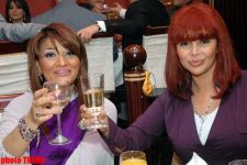 Фиолетовый бронежилет азербайджанской  певицы Хумар Гадимовой (фотосессия)