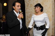 Народная артистка Азербайджана Назпери Досталиева пригласила на ифтар известных деятелей культуры (фотосессия)