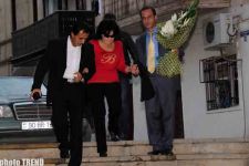 Народная артистка Азербайджана Назпери Досталиева пригласила на ифтар известных деятелей культуры (фотосессия)