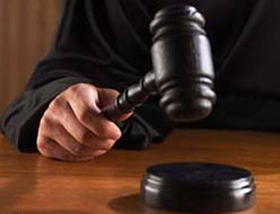 В Ираке выдан ордер на арест судьи, вынесшего смертный приговор Саддаму Хусейну