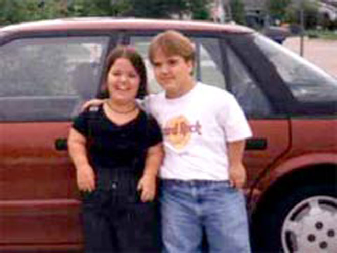 Азербайджанские лилипуты нуждаются в гормонах