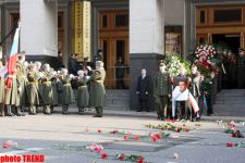 В Москве состоялась церемония прощания с Муслимом Магомаевым (фотосессия)