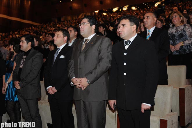 Зейнаб Ханларова показала класс! (видео - фотосессия)