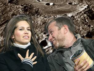 Роман Абрамович подарил невесте кусочек Луны